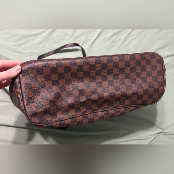 Louis Vuitton Never Full Look-a-Like Tote - Picture 3 of 6